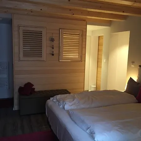 Bed & Breakfast L'alcove De L'ours *